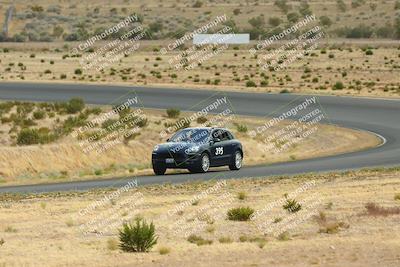 media/Jun-01-2025-CalClub SCCA (Sun) [[eae223c5dd]]/Group 1/Track Event 6/